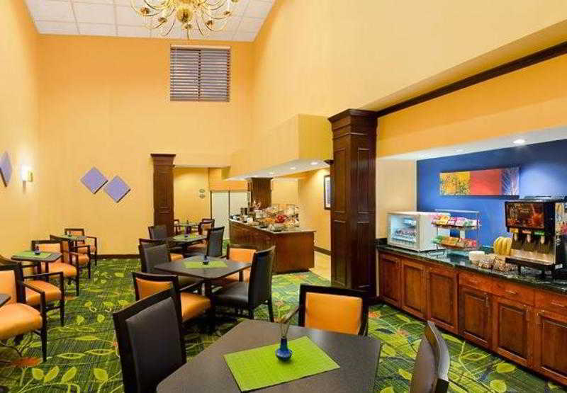 Fairfield Inn & Suites Atlanta Airport North Ngoại thất bức ảnh