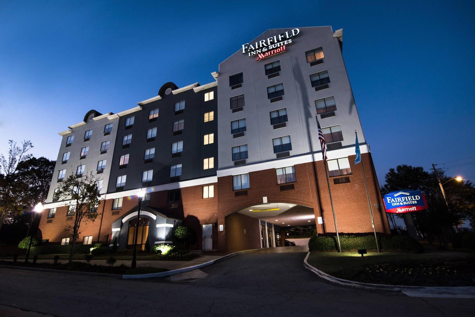 Fairfield Inn & Suites Atlanta Airport North Ngoại thất bức ảnh